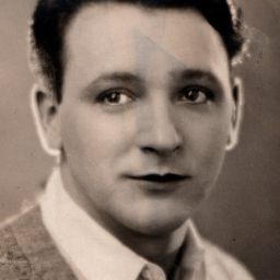 Richard Talmadge 飾演 Bob Stuart