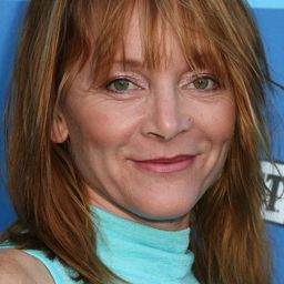 瑪麗·瑪拉 飾演 China