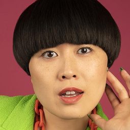 岡塚 敦子 飾演 Self