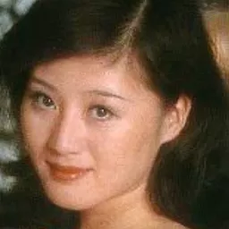 宮井えりな 飾演 Azusa Horiuchi