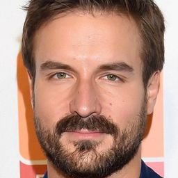 Piotr Stramowski 飾演 Bruno