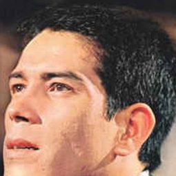 Jerry Fujio 飾演 