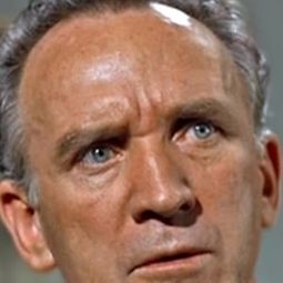 John McLiam 飾演 Orval the Dog Man