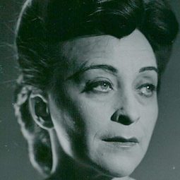 Mimi Pollak - Agnes Cecilia - En sällsam historia演員 飾演Hulda