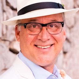 Michael Frost Beckner - 戰略陰謀 3編劇