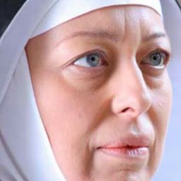 Marina Pennafina 飾演 Madre di Dario