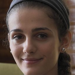 Greta Zuccheri Montanari - 鐵蹄下的村莊演員 飾演Martina