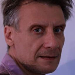 Miguel Lunardi - The Interview演員 飾演Carlos Reis