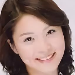 Kazuko Kojima 飾演 Maru (voice)