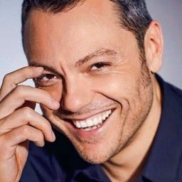 Tiziano Ferro 飾演 