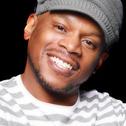 Sway Calloway 飾演 Sway Calloway