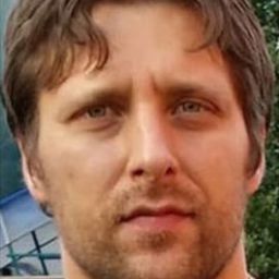 Danko Jordanov 飾演 Sawtooth