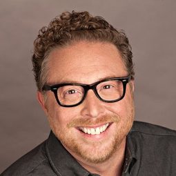 艾利隆·洛夫朗哥 - 春風化雨演員 飾演Steven Meeks