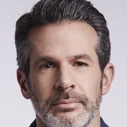 西蒙金堡 - 越空行者編劇