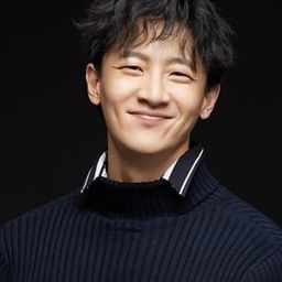 王放 - 動物世界演員 飾演Man in White Suit