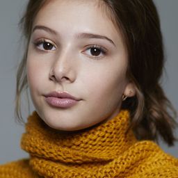 Makenzie Moss 飾演 Lisa Brennan (5)