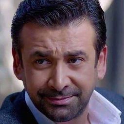 Karim Abdel Aziz 飾演 خالد مختار