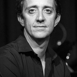 Joan Carreras 飾演 Bernardo