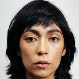 Rallén Montenegro 飾演 Sayen