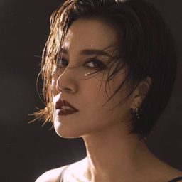 鄭沛琳 飾演 La Cha