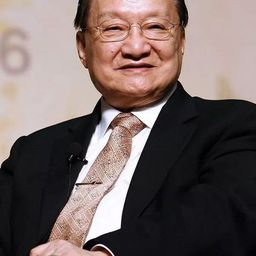 查良鏞 - 笑傲江湖編劇