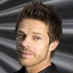 Thomas Bense - 寶貝對不對 2演員 飾演Self