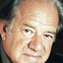 Alain Choquet 飾演 Francis