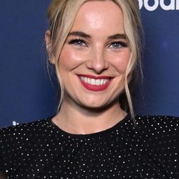 Sian Welby 飾演 Self (archive footage)