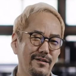 神山健治 - エンシェンと魔法のタブレット～もうひとつのひるね姫～導演