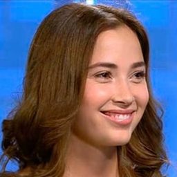 雅米拉·紹德 飾演 Milena