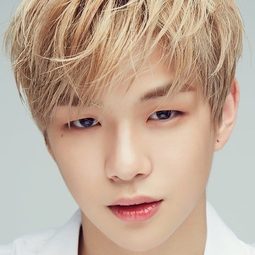 姜丹尼爾 飾演 Self