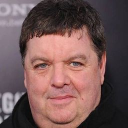 John Scurti 飾演 Lt. Steve Milford