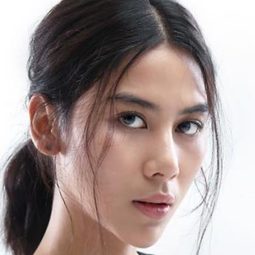 Adinda Thomas - 99 Nama Cinta演員 飾演Mlenuk