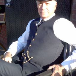 Richard Hughes - 無間道風雲演員 飾演Uncle Edward