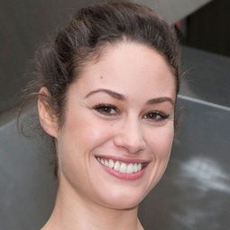 Aida Folch 飾演 Mercè