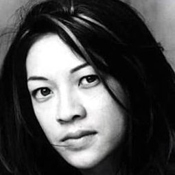 Cecilia Ngo - 保鏢演員 飾演Waitress #1