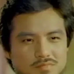 龍天翔 飾演 Xiao Long