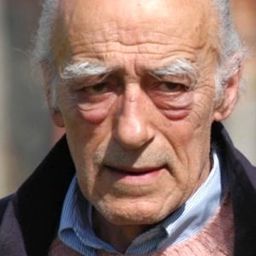 Novello Novelli 飾演 Tullio Venturini