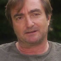 Gary Levert 飾演 Tim Ryan