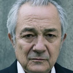 雷默·吉羅內 - The Jewel演員 飾演Amanzio Rastelli