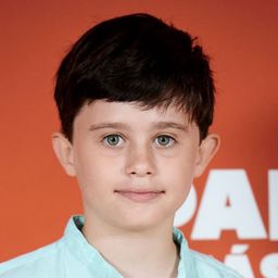 卡洛斯·G·莫羅隆 飾演 Tin