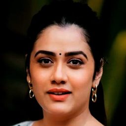 吉里賈·歐克 - Shor In the City演員 飾演Sejal