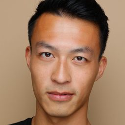 Shu Q - 魅笑演員 飾演Officer Chan