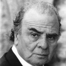 Massimo Sarchielli - The Reluctant Virgin演員 飾演