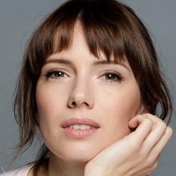 迪亞娜戈梅茲 飾演 