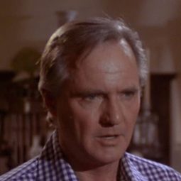 John Carter 飾演 Harold McGraw