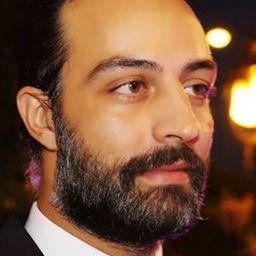 Ghanem Al Zrelli 飾演 