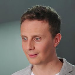 理查·內德維德 飾演 