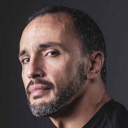 克利斯汀·札伊亞 飾演 Raul