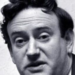 Wolf Mankowitz - 地球失火之日編劇